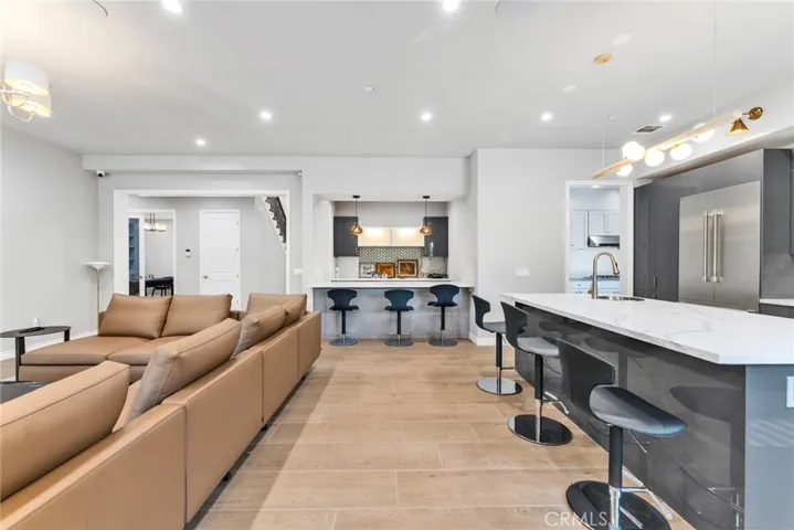 636 W Lemon, Arcadia, California 91007