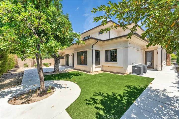 636 W Lemon, Arcadia, California 91007