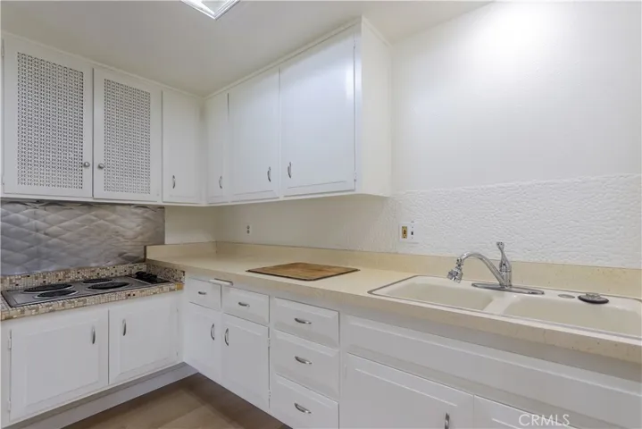 13340 El Dorado Dr M8190j, Seal Beach, California 90740