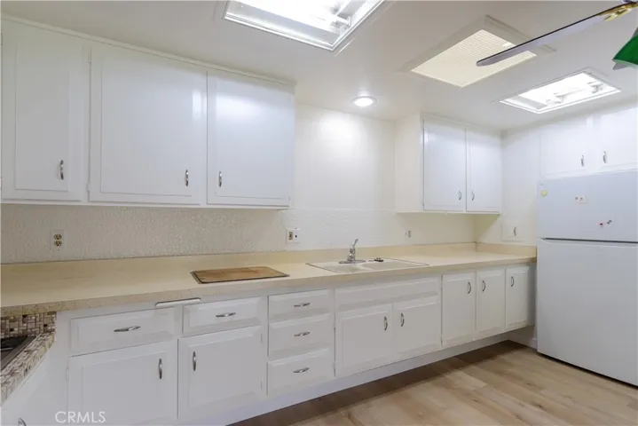 13340 El Dorado Dr M8190j, Seal Beach, California 90740