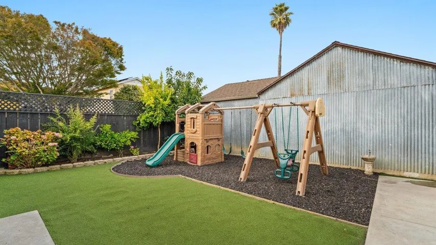 525 California Street, Watsonville, California 95076