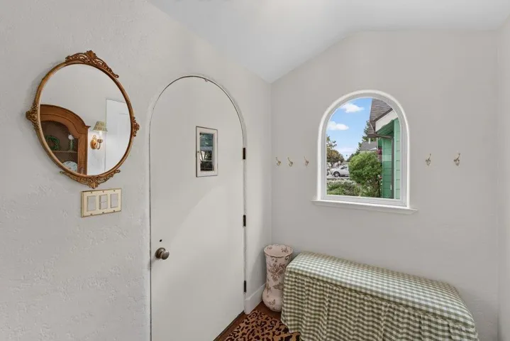 525 California Street, Watsonville, California 95076