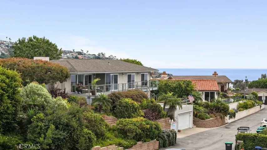 1651 Thurston Drive, Laguna Beach, California 92651