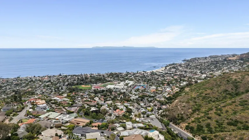 1651 Thurston Drive, Laguna Beach, California 92651