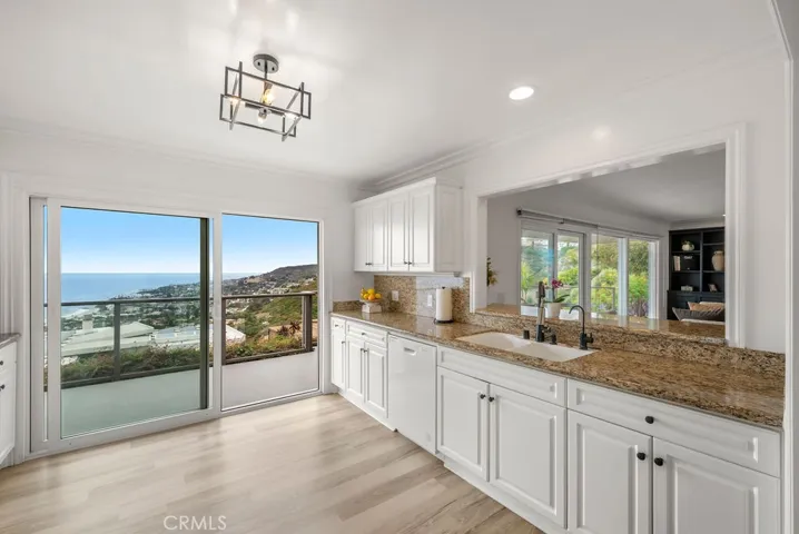 1651 Thurston Drive, Laguna Beach, California 92651