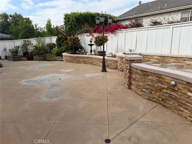28 Calais, Irvine, California 92602