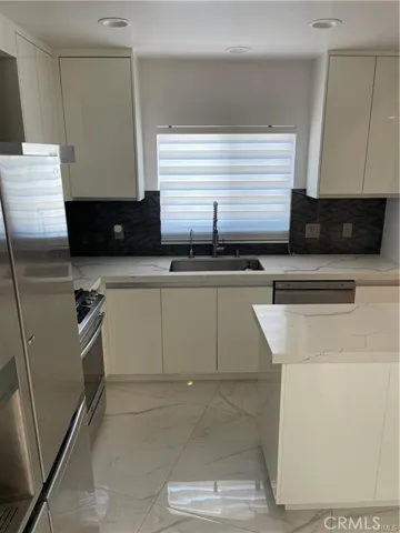2256 Montrose Ave 1, Montrose, California 91020