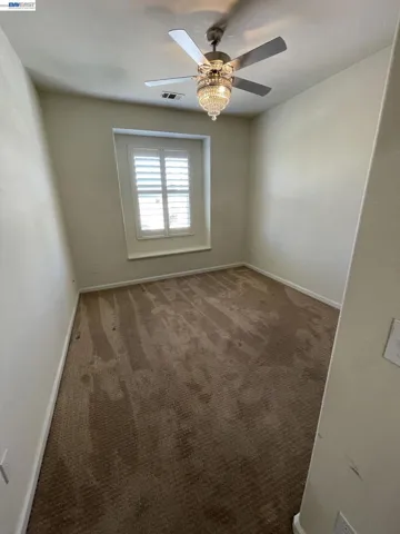6056 Silveroak Cir, Stockton, California 95219