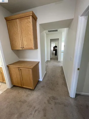 6056 Silveroak Cir, Stockton, California 95219
