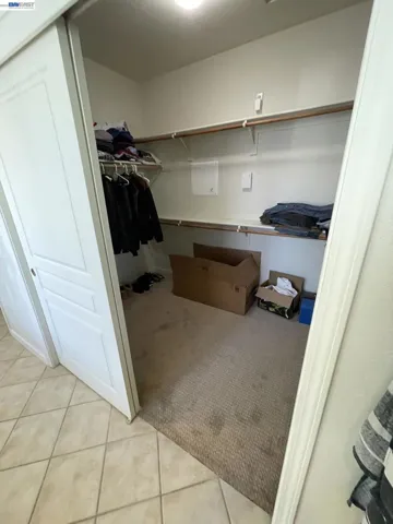 6056 Silveroak Cir, Stockton, California 95219