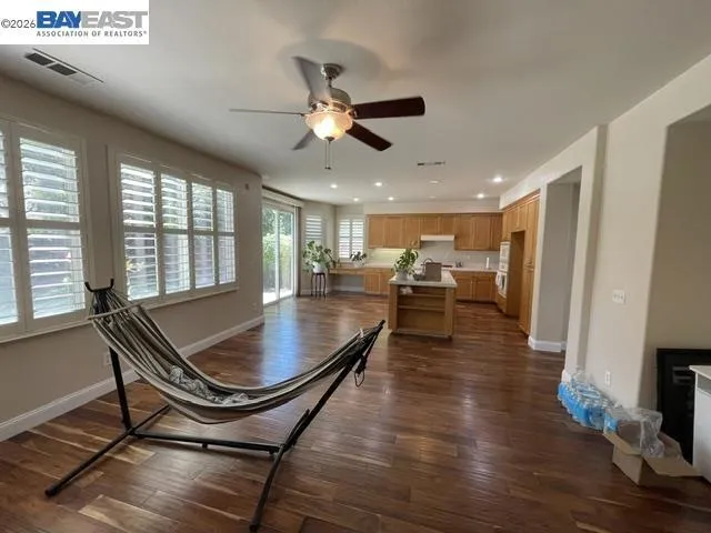 6056 Silveroak Cir, Stockton, California 95219