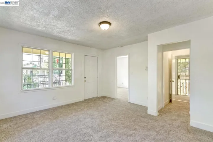 3534 20th Ave, Sacramento, California 95820