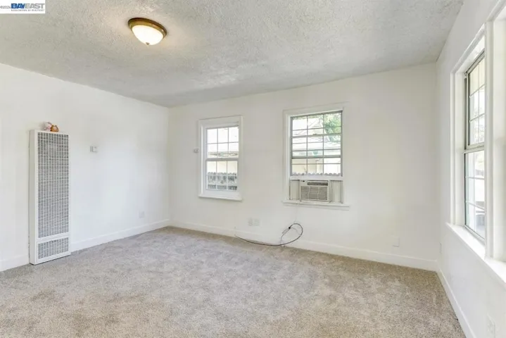 3534 20th Ave, Sacramento, California 95820