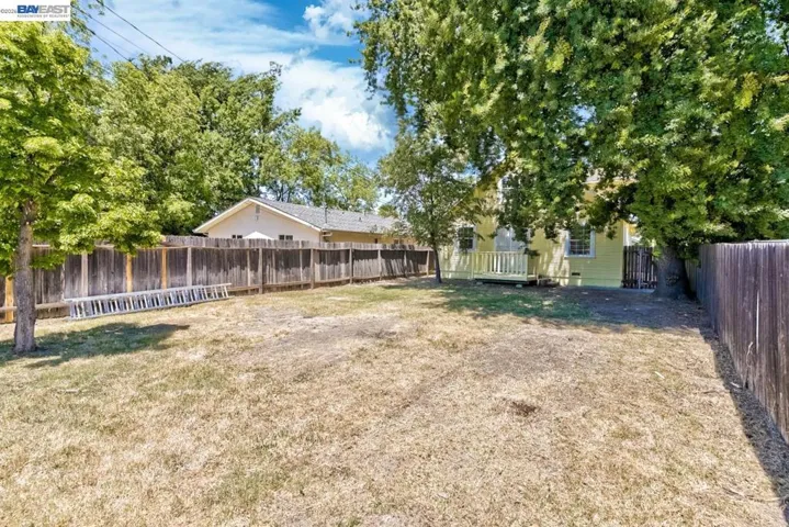 3534 20th Ave, Sacramento, California 95820