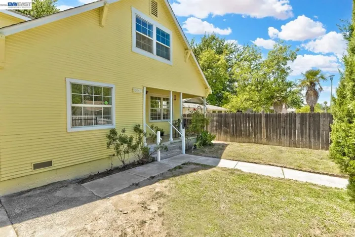 3534 20th Ave, Sacramento, California 95820