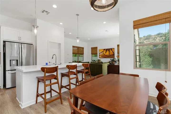4247 Horvath 108, Corona, California 92883