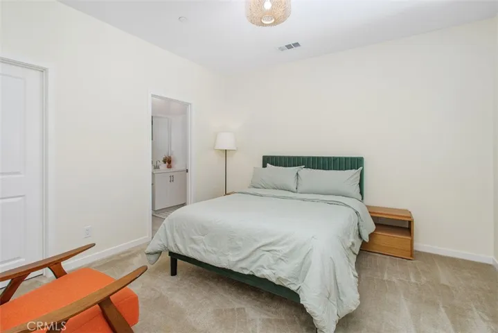 4247 Horvath 108, Corona, California 92883
