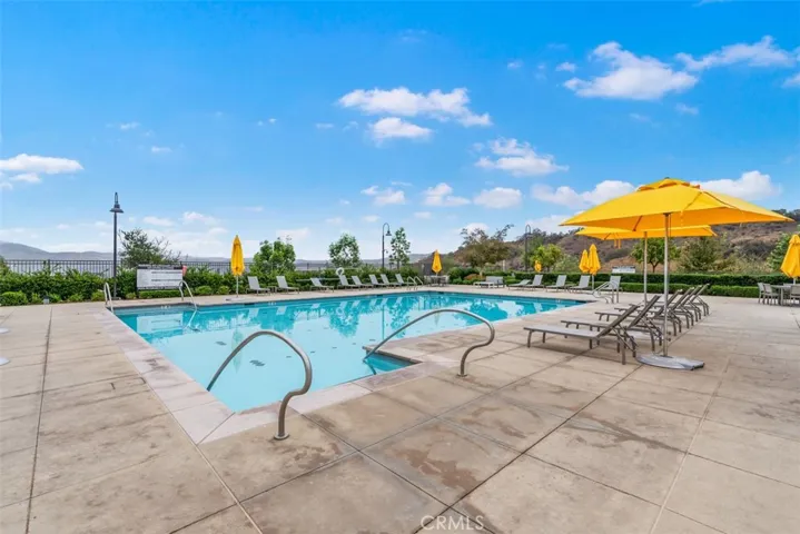 4247 Horvath 108, Corona, California 92883