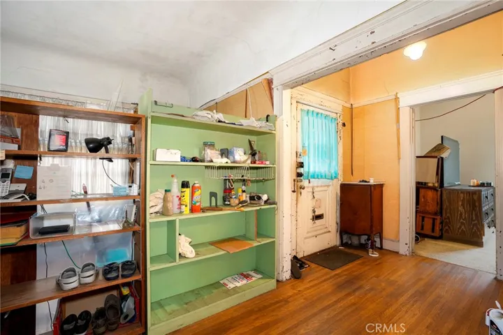 1520 W 22nd Street, Los Angeles, California 90007