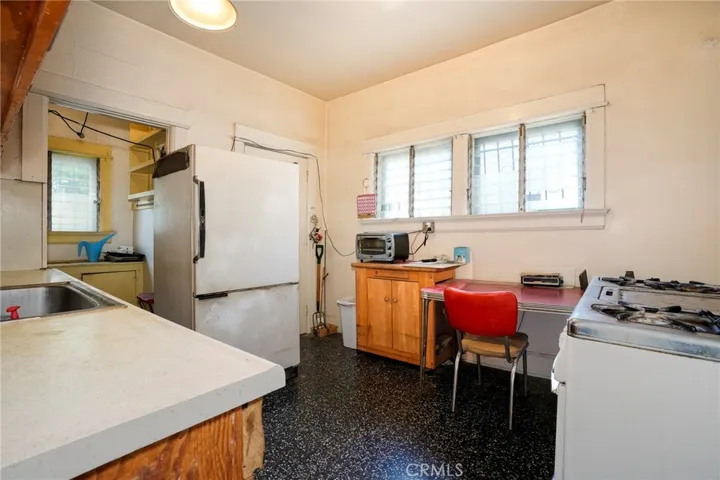 1520 W 22nd Street, Los Angeles, California 90007
