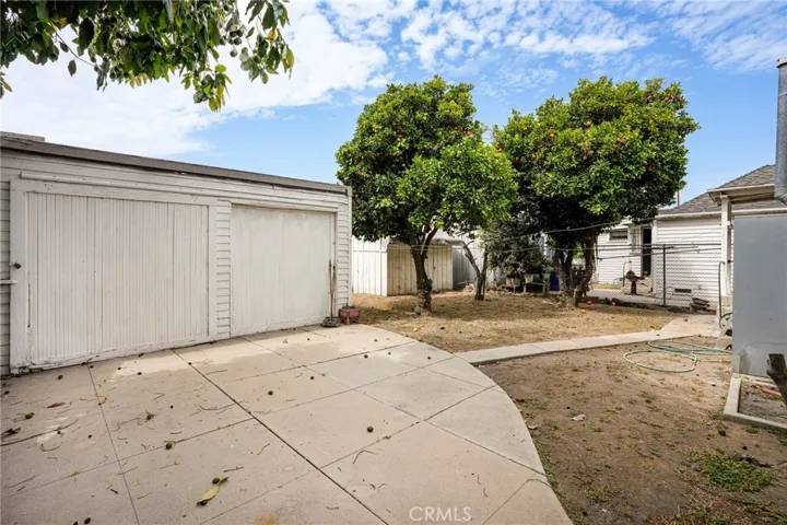 1520 W 22nd Street, Los Angeles, California 90007