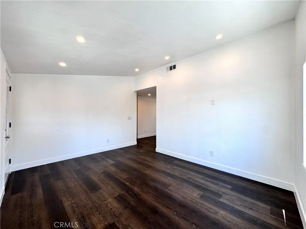 18540 Soledad Canyon Road 122, Canyon Country, California 91351 — photo 5