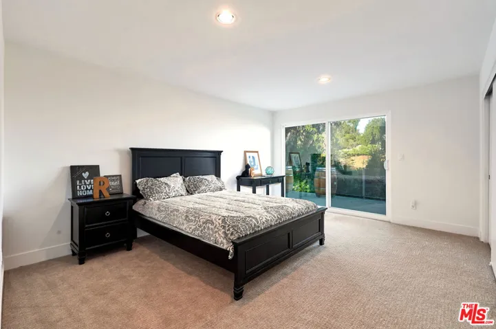 28907 Wight Road, Malibu, California 90265