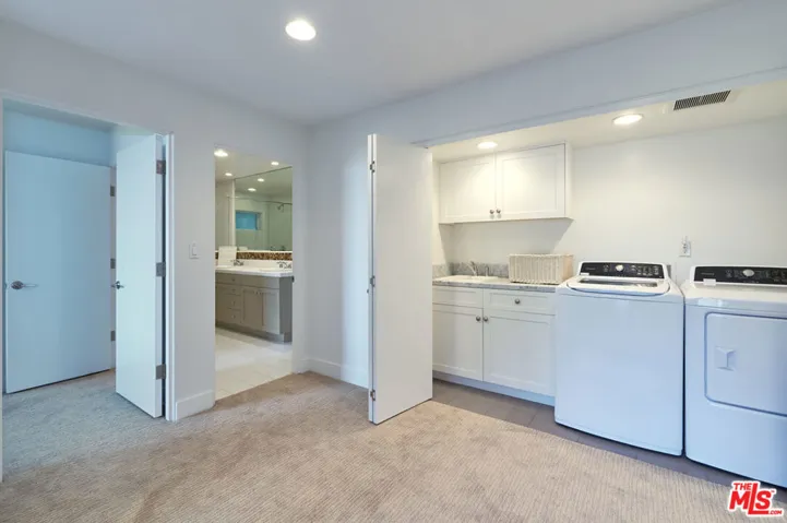 28907 Wight Road, Malibu, California 90265