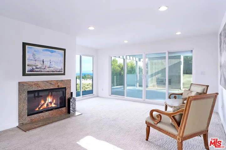 28907 Wight Road, Malibu, California 90265