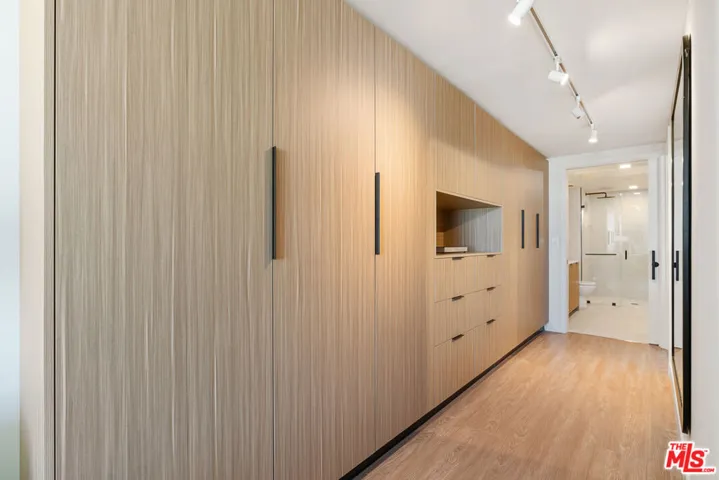 3688 Overland Avenue 507, Los Angeles, California 90034