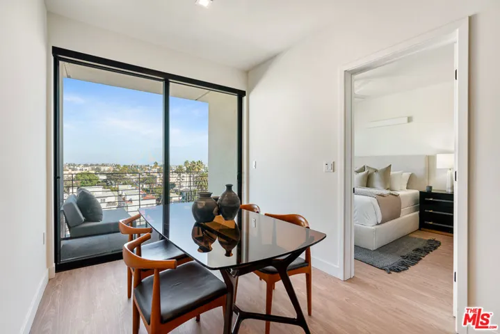 3688 Overland Avenue 507, Los Angeles, California 90034