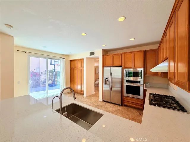 17085 Camino Galvez, Yorba Linda, California 92886