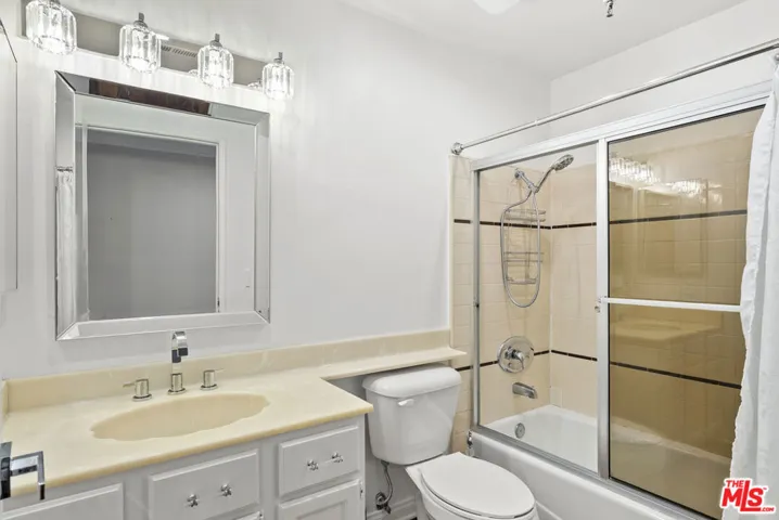 14630 Dickens Street 108, Los Angeles, California 91403