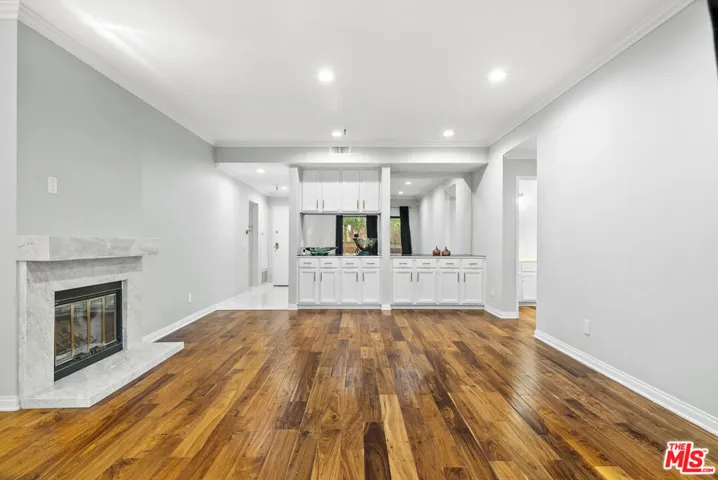 14630 Dickens Street 108, Los Angeles, California 91403