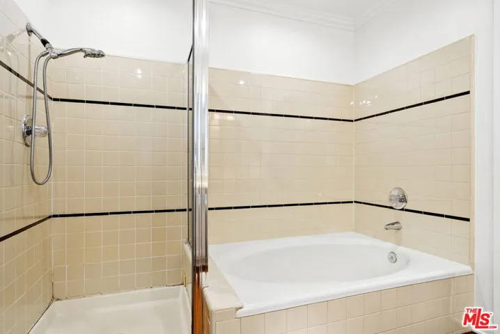 14630 Dickens Street 108, Los Angeles, California 91403
