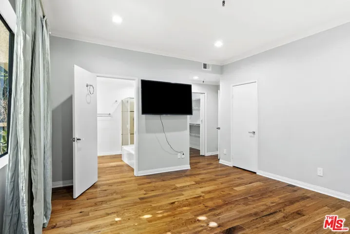14630 Dickens Street 108, Los Angeles, California 91403