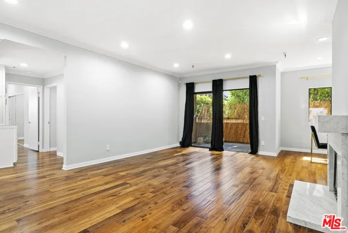 14630 Dickens Street 108, Los Angeles, California 91403