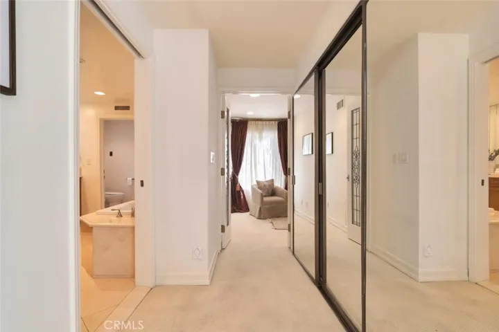 4200 Gayle Drive, Tarzana, California 91356