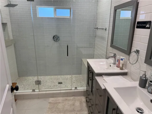 15008 Larkspur Street, Sylmar, California 91342