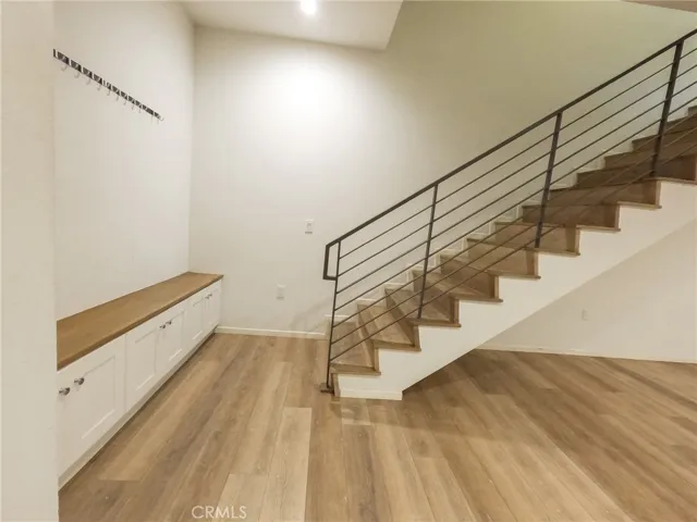 2006 S Corning Street 3, Los Angeles, California 90034