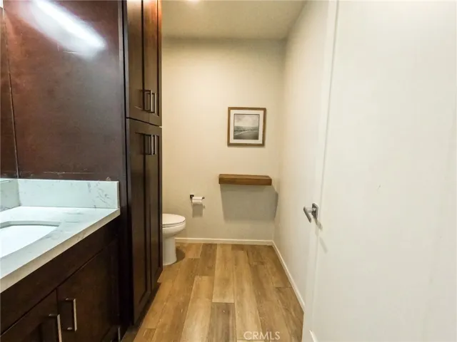 2006 S Corning Street 3, Los Angeles, California 90034