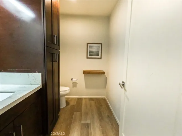 2006 S Corning Street 3, Los Angeles, California 90034
