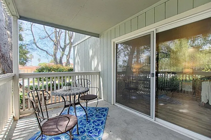 136 Canfield Avenue A, Santa Cruz, California 95060