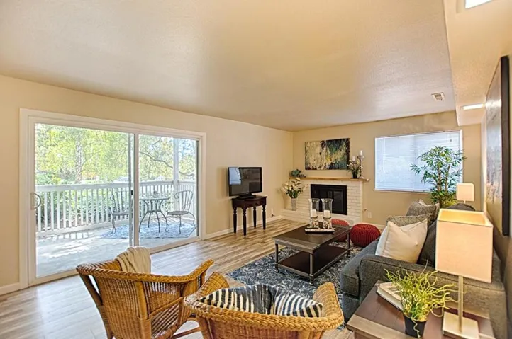 136 Canfield Avenue A, Santa Cruz, California 95060