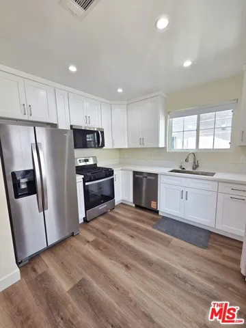 1165 Stanford St 1, Santa Monica, California 90403