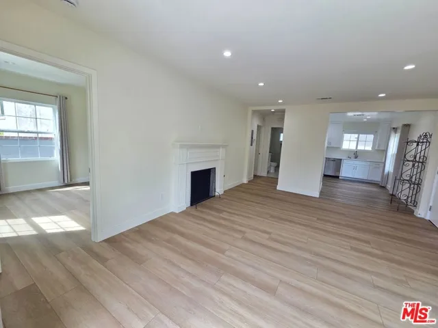 1165 Stanford St 1, Santa Monica, California 90403