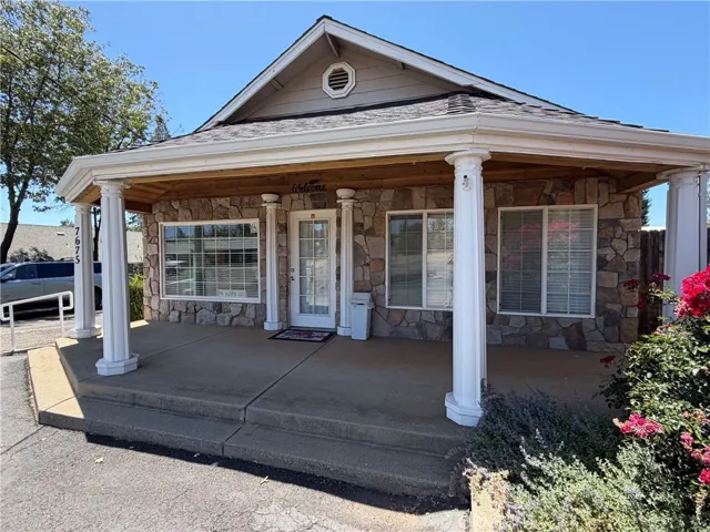 7675 Skyway, Paradise, California 95969