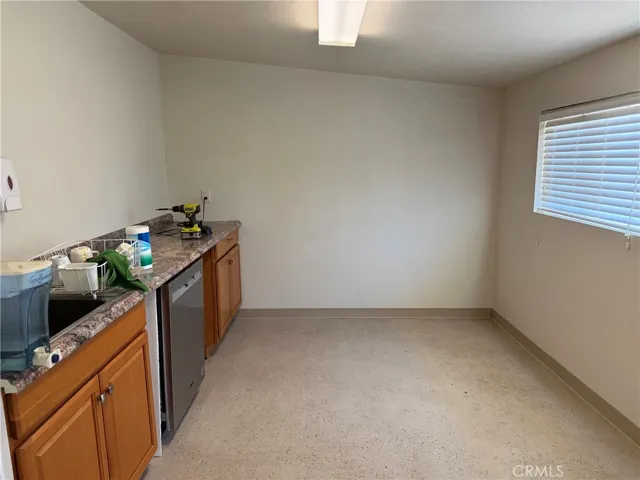7675 Skyway, Paradise, California 95969