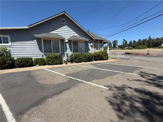 7675 Skyway, Paradise, California 95969
