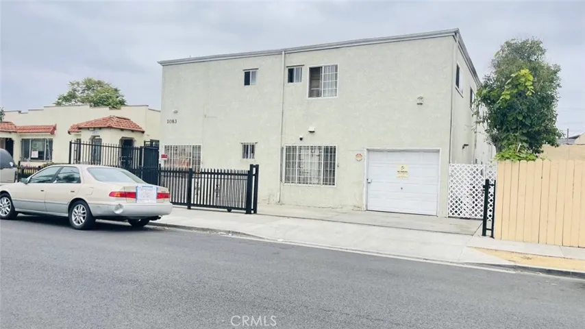 1083 Gaviota Avenue, Long Beach, California 90813